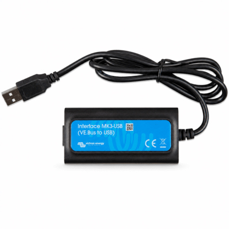 Victron Energy MK3-USB VE.Bus-USB Interface, Vorderseite des Adapters mit angeschlossenem USB-Kabel